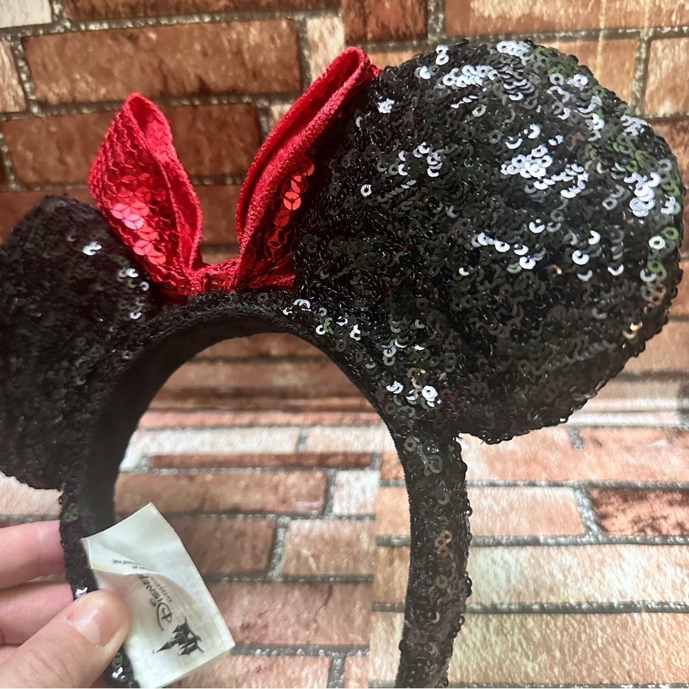 Disney Sequin Red and Black Mouse Ears Headband - Picture 6 of 13